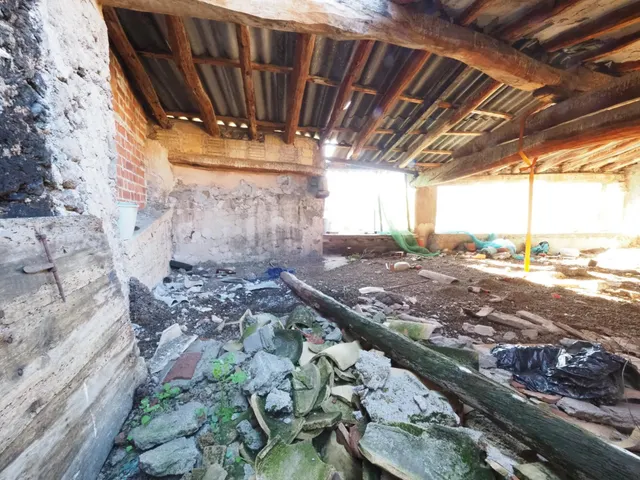 SE VENDE CASA INDEPENDIENTE EN SANT QUINTI DE MEDIONA — 7