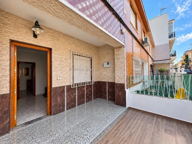 VIVIENDA EN VENTA EN BARRIADA CUATRO SANTOS....!!!!!!! - foto 3