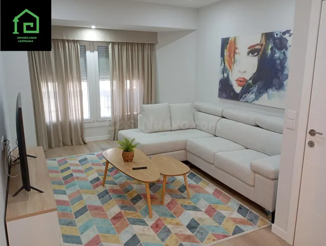 PISO TOTALMENTE REFORMADO CÉNTRICO - foto 4