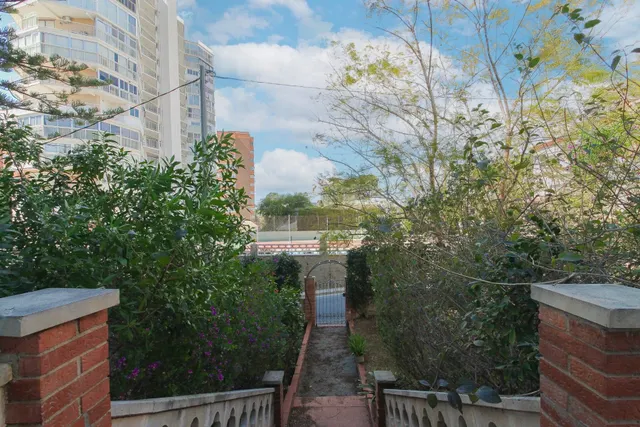 Villa 4 habitaciones 382m² en venta - Centro — 48