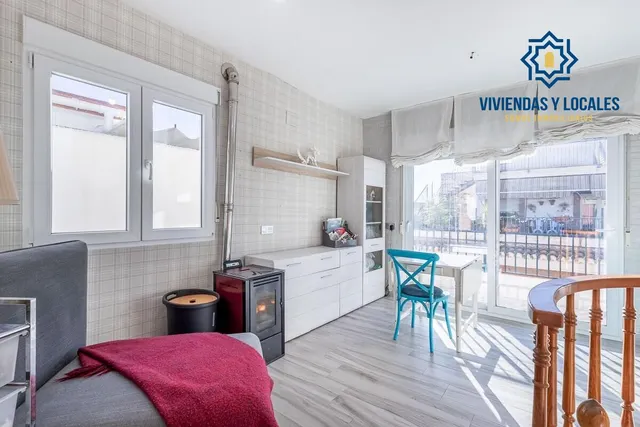 ESPECTACULAR TRIPLEX EN CHURRIANA — 14