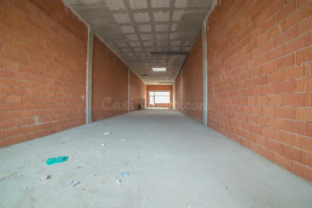 Local comercial 332m² en venta - Euroroda - foto 4