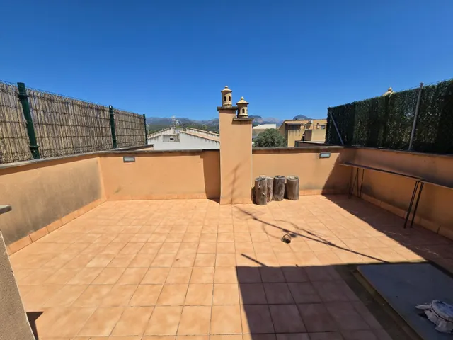 Impecable Adosado en Consell Con Amplia Terraza y Vistas — 13