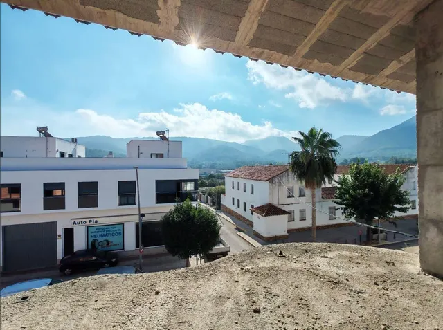 SE VENDE ESTRUCTURA EN ARTANA DE 3 PLANTAS Y PLANTA BAJA — 7