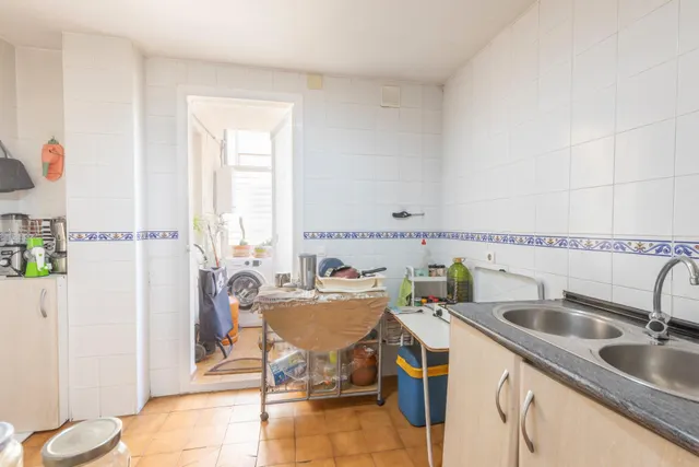 Amplia vivienda VPO con terraza, garaje y excelente ubicación junto a Avenida Juan Pablo II — 32