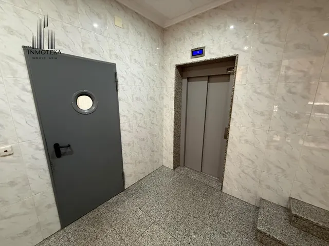 Ref: c139 grupo inmoteka inmobiliaria vende en exclusiva pisazo en zona centro/rosario — 30