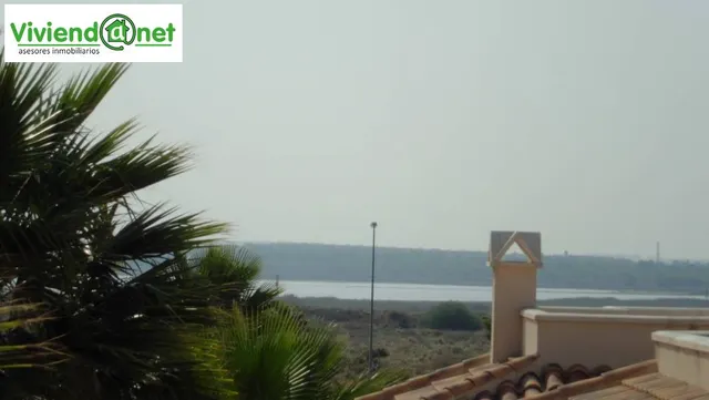 PRECIOSO DUPLEX EN URBANIZAC.CON PISCINAS Y JARDINES — 13