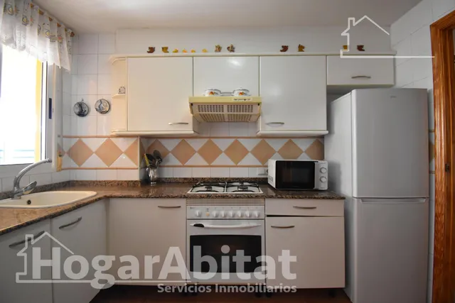 ¡SEGUNDA LÍNEA DE PLAYA! AMPLIO Y EXTERIOR CON GARAJE, ASCENSOR Y GRAN TERRAZA — 15
