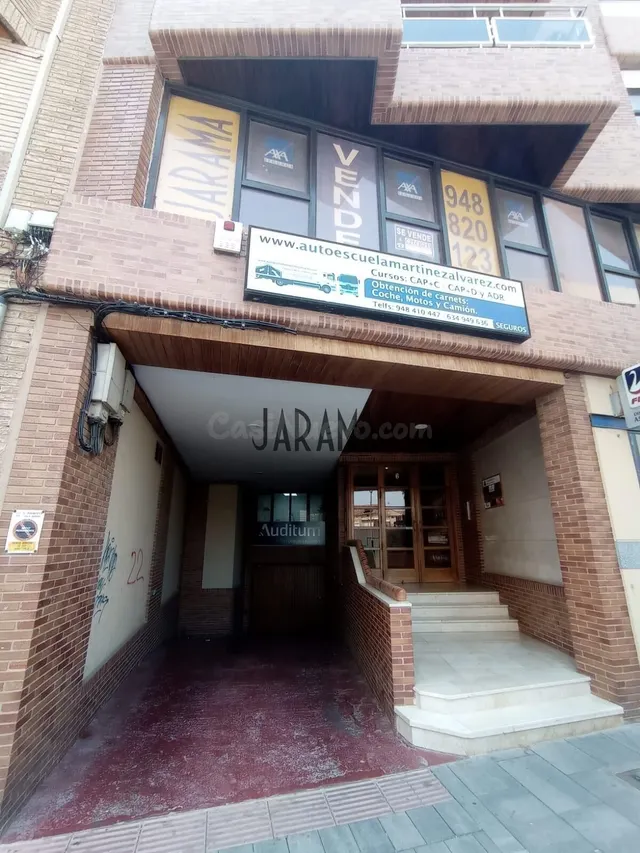 ENTREPLANTA COMERCIAL EN CENTRO DE TUDELA - foto 3