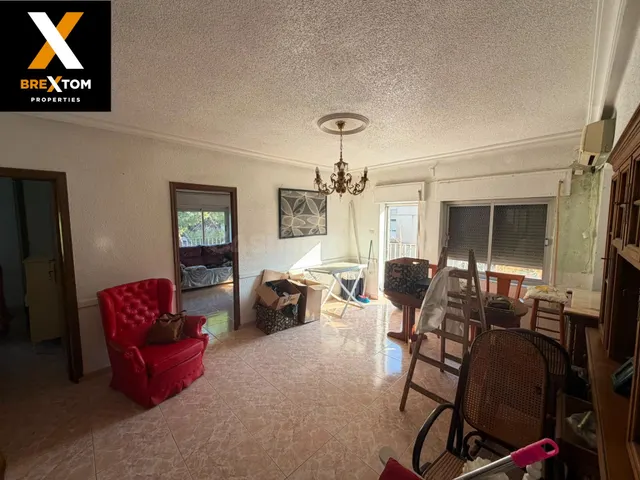 ¡Gran oportunidad en La Flota! Amplia vivienda para reformar - foto 4