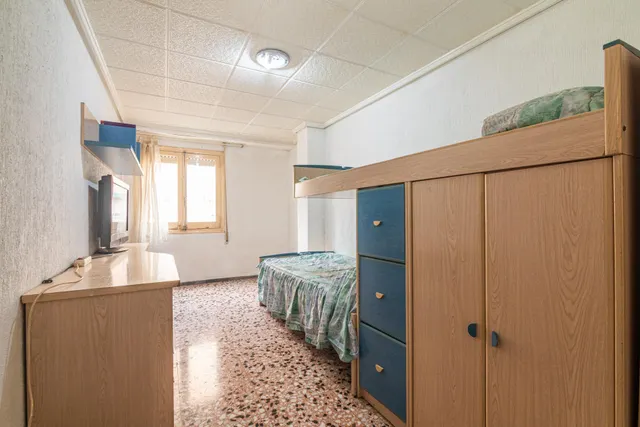 Piso de 4 habitaciones con ascensor en Altabix - Elche — 6