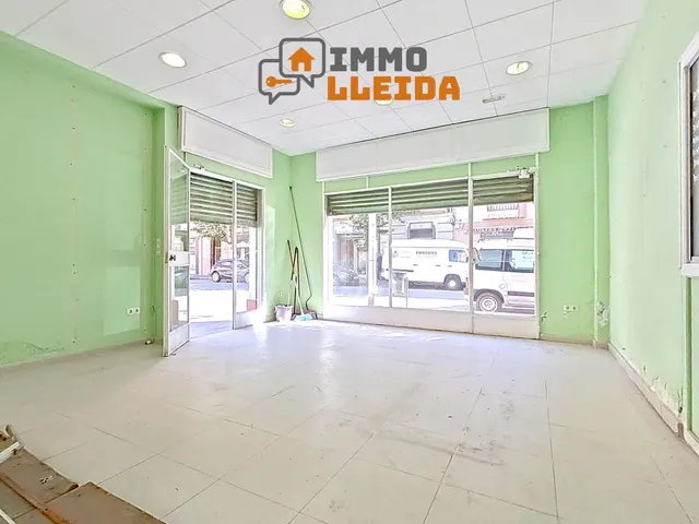 OPORTUNIDAD Local céntrico en Balaguer — 7