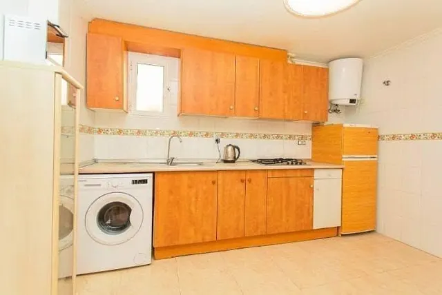 Gran apartamento en Torrevieja: 3 hab, 2 baño — 5