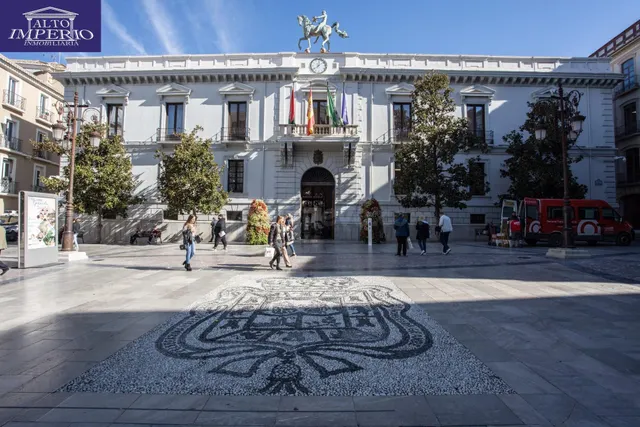Invierte en una ubicación privilegiada en el corazón de Granada — 4