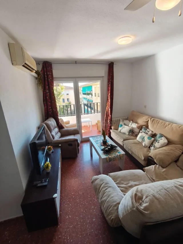 Piso o habitaciones en Alquiler: Ideal para Estudiantes en P