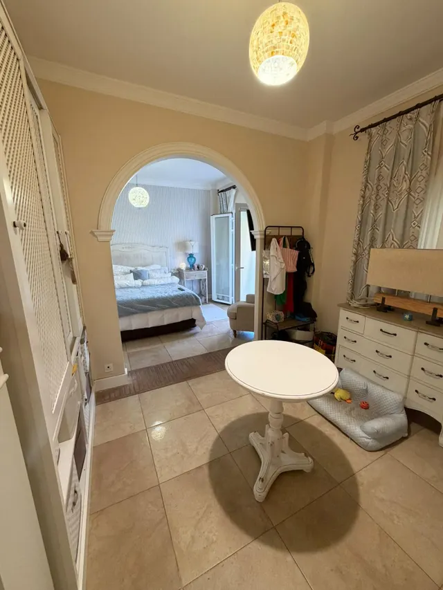 UNIFAMILIAR EN VENTA EN CALLE JUAN GRIS — 11