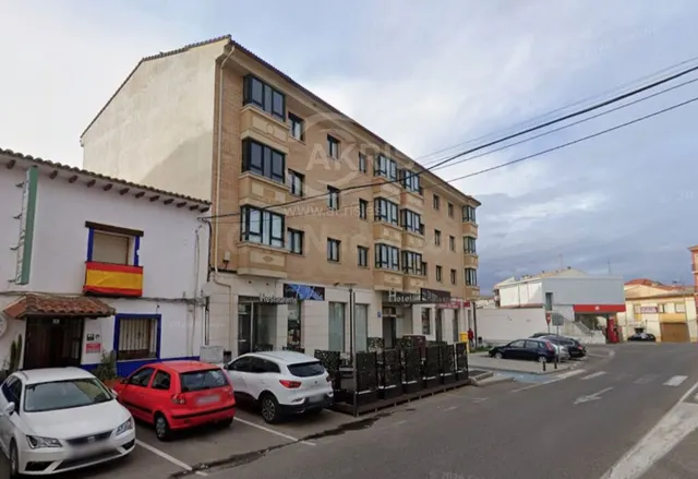 Edificio Singular en Ocaña - foto 2