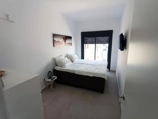 Villa con piscina privada en Daya Nueva — 12