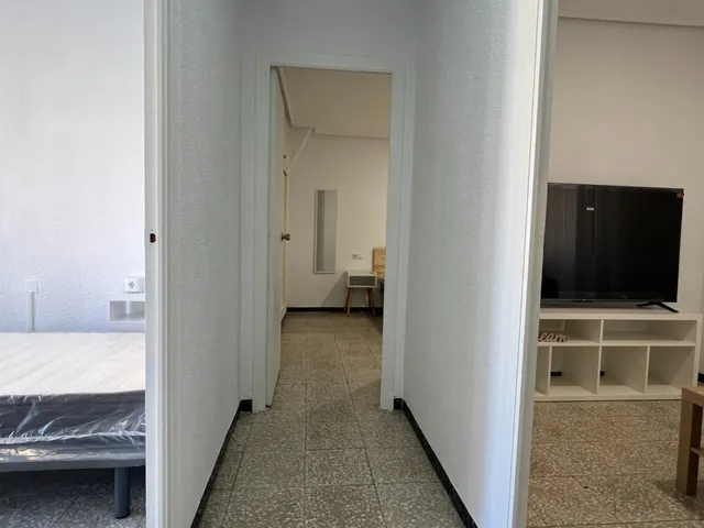 Piso en Alquiler cerca del CEU Cardenal Herrera solo para estudiantes — 28