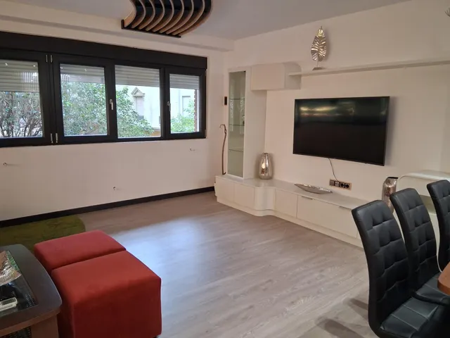 Vivienda con reforma a estreno. — 7