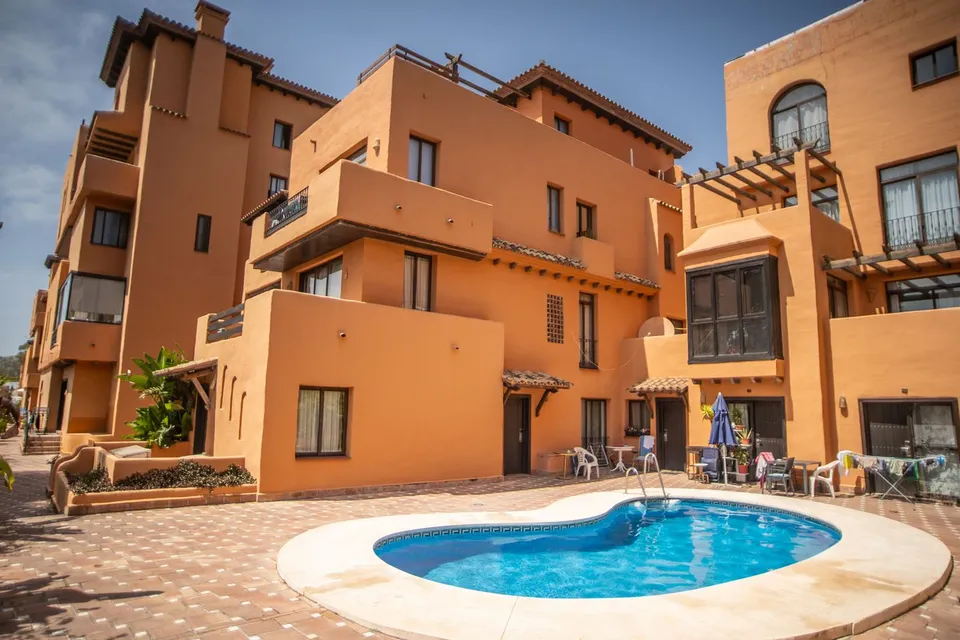 Apartamento 2 habitaciones 136m² en venta - Paraiso-Barronal