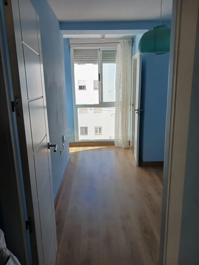 Piso de 3 dormitorios con terraza y vistas a la marisma en el centro de Ayamonte — 9