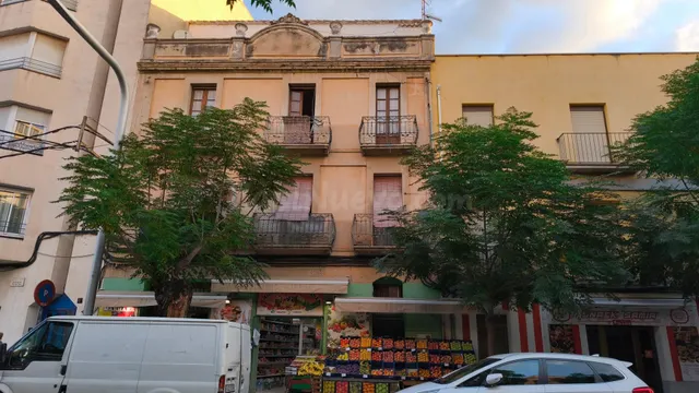 EN VENTA EDIFICIO EN ROQUETES - TORTOSA - foto 2