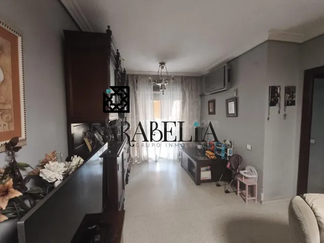 Amplio Piso en Córdoba - Ideal para Entrar a Vivir por €169.900 — 3