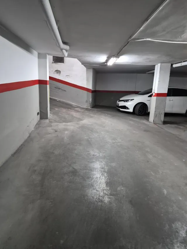 Se alquila plaza de garaje en zona Santa Eulalia — 8