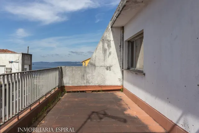 Piso en Vilagarcía de Arousa: ¡Tu Oportunidad Frente al Mar! ✨ — 8