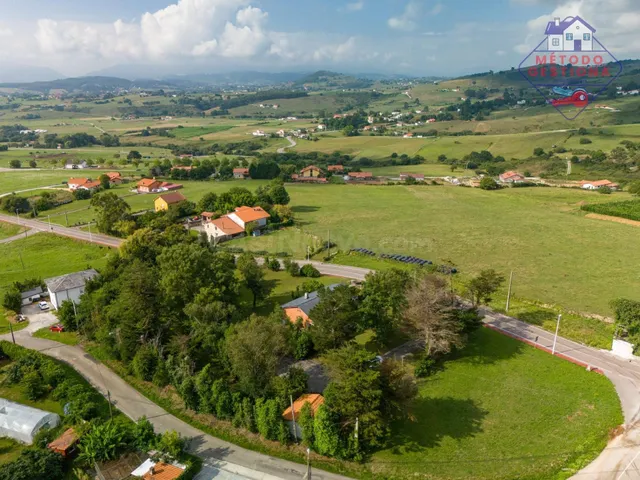 Casa independiente con finca urbana de 4.250 m2 en Ongayo, S - foto 4