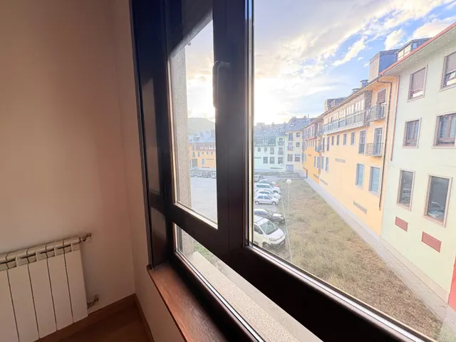 ESTUPENDO PISO EN ZONA ALTA DE PONFERRADA — 9