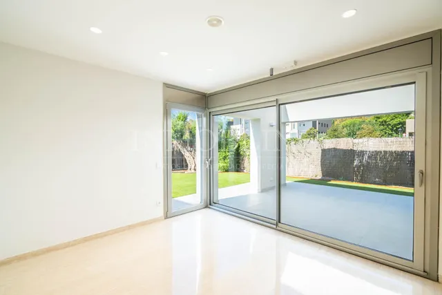 Espacio, luz y tranquilidad en una ubicación privilegiada de Sant Andreu de Llavaneres — 16