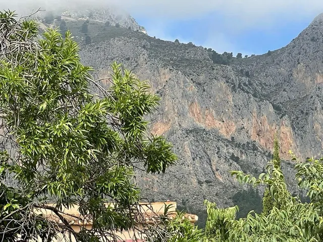 Terreno para hacer 10 chalets con vistas al mar, oportunidad. — 9