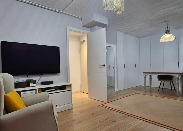Vivienda unifamiliar pareada en urbanización de 18 vecinos, de 2019, con 230 m2 construidos, 200 m2 de jardín y piscina comunitaria, ubicada en la mejor zona de Córdoba — 45