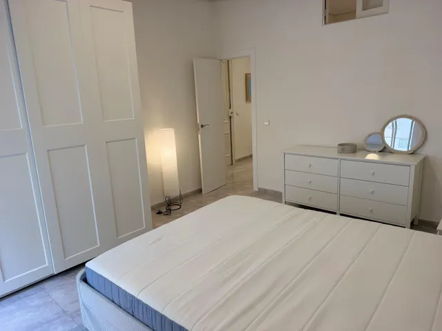 Alquiler de vivienda de 4 dormitorios con terraza — 29
