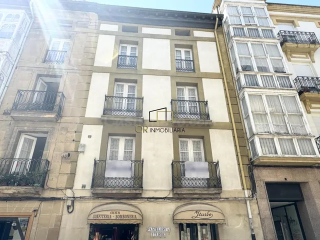 Edificio de 4 plantas para reformar en Haro, La Rioja