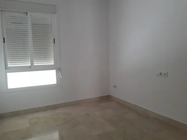ESPECTACULAR PISO EN NERVIÓN DE 3 habitaciones, SALÓN, COCINA, 2 BAÑOS Y GARAJE. — 4