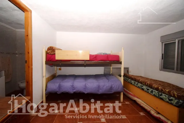 OPORTUNIDAD DE PROPIEDAD RUSTICA CON TERRENO Y PISCINA — 12