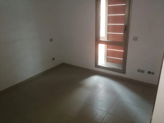 Alcala Piso 2 habitaciones,,  garaje, trastero mucha accesibilidad  a 200 metros del mar — 6