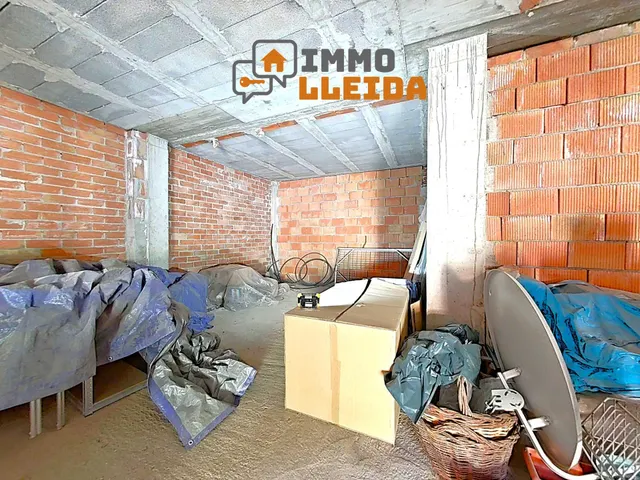 OPORTUNIDAD Local comercial de 2 plantas en Balaguer — 8