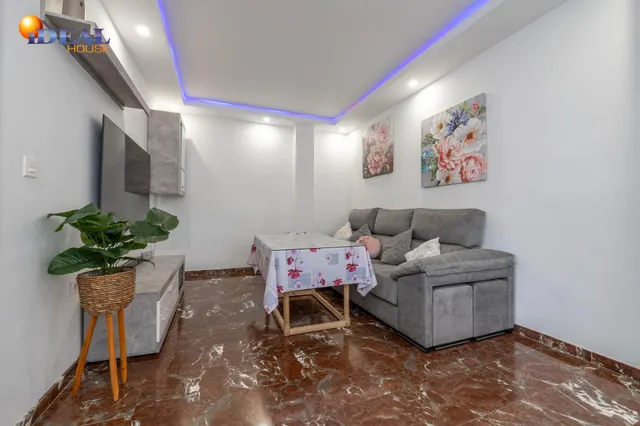 Encantadora Casa Reformada en Ogijares con Vistas y Espacios para Disfrutar — 9