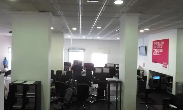 Local comercial 321m² en venta - Centro — 5