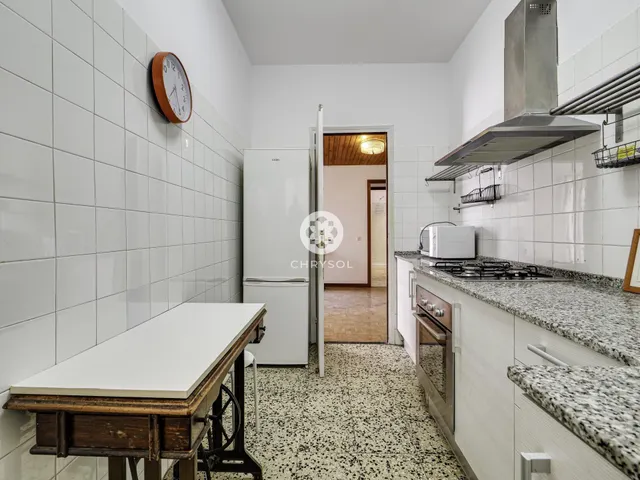 Piso en venta junto a Sagrada Familia. — 12