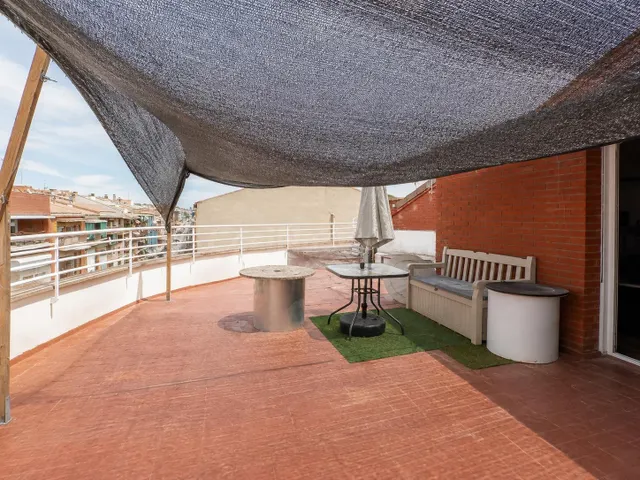 Exclusivo ático dúplex junto a las Bases de Manresa, con 191 - foto 3