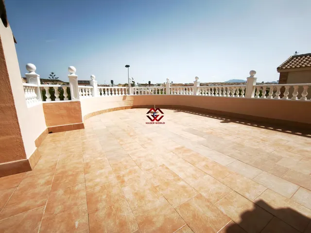 ESPECTACULAR CHALET CON PISCINA Y AMPLIOS EXTERIORES EN CAMPOSOL — 34