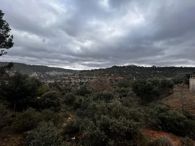 PRECIOSA PARCELA EN UNA DE LAS MEJORES ZONAS DE HONTOBA,  URBANIZACIÓN LOS MANANTIALES. — 11