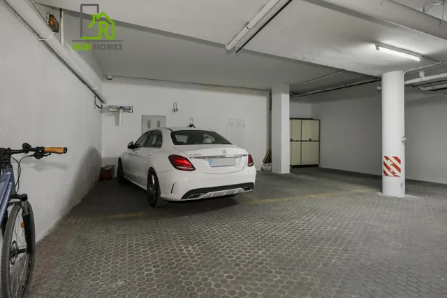 CASA ADOSADA EN VENTA - GRANADA (El Realejo) — 28
