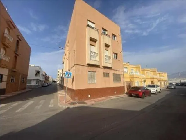 Vivienda okupada ilegalmente no se puede visitar ni hipotecar — 2