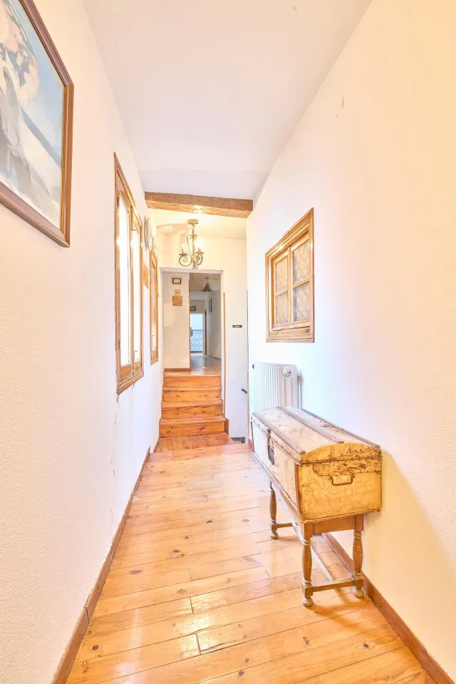 Edificio hotelero en venta en Calle Calleja — 15